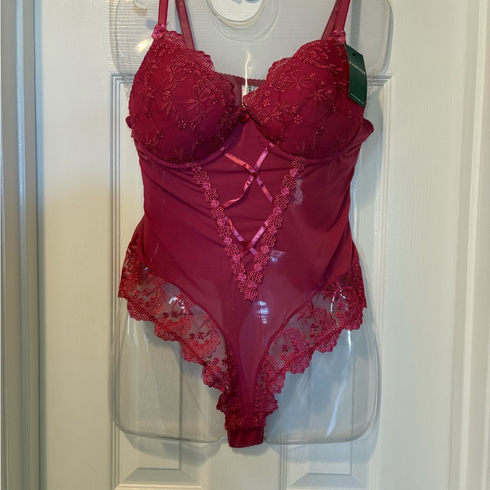Elegant Lace Bodysuit in Dark Pink